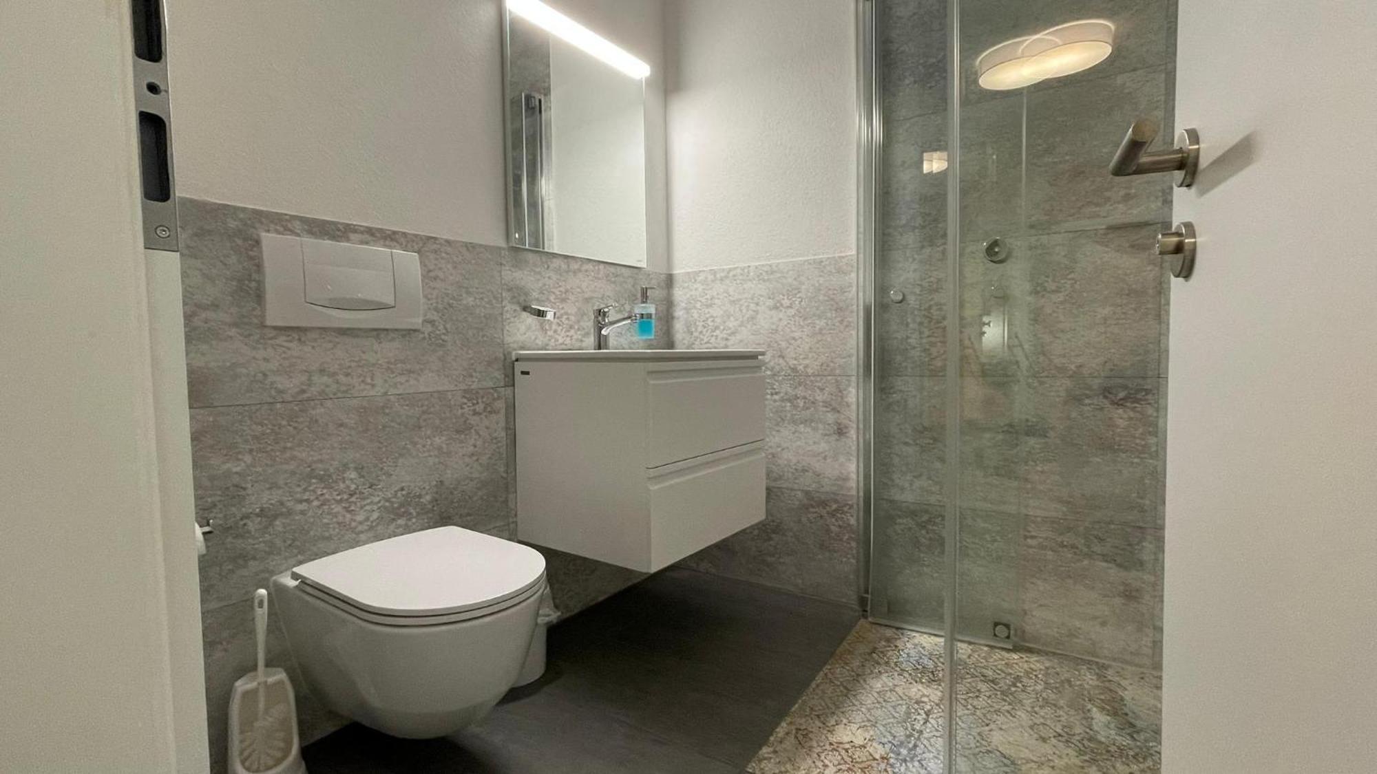 Rheinstream Guesthouse Basel Exterior photo